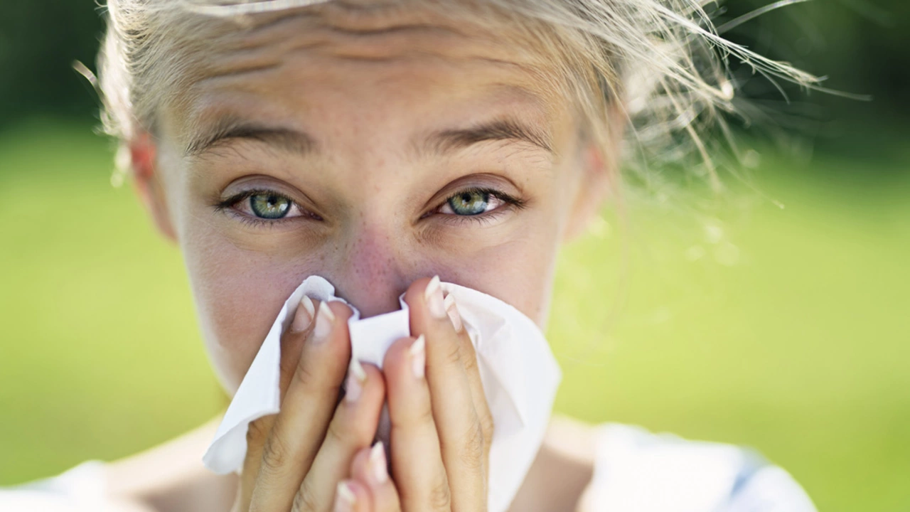 Seasonal allergies and exercise: How to stay active despite your symptoms